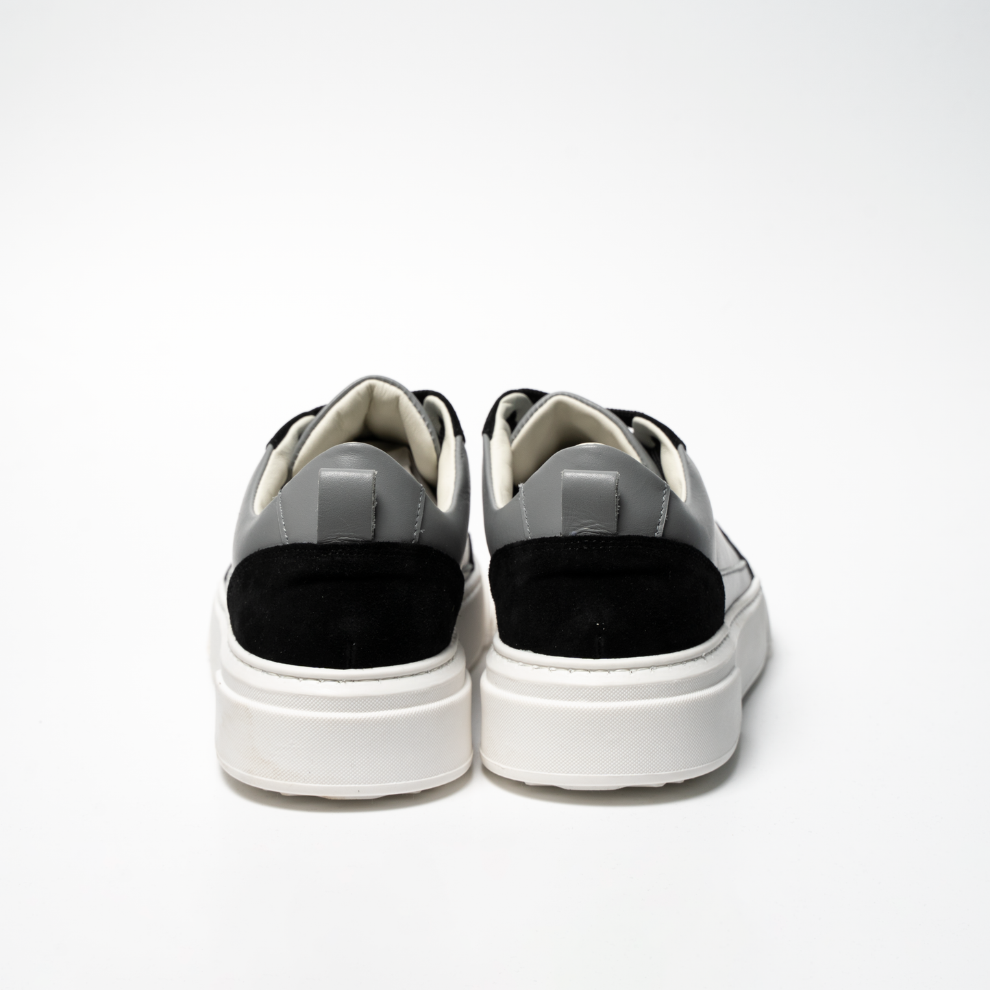SNEAKERS SCREN